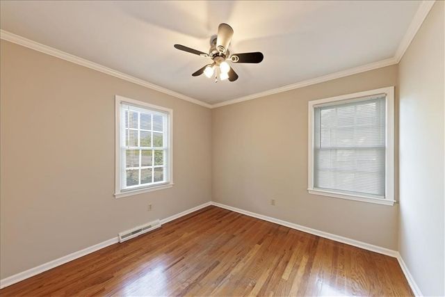 5433 Foster Street, Overland Park, KS 66202