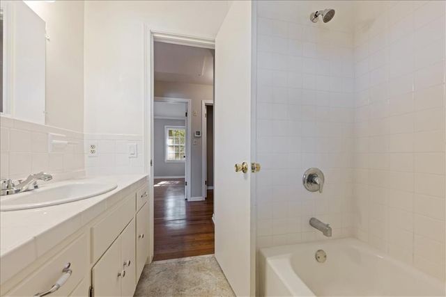 5433 Foster Street, Overland Park, KS 66202
