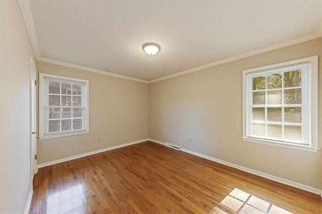5433 Foster Street, Overland Park, KS 66202