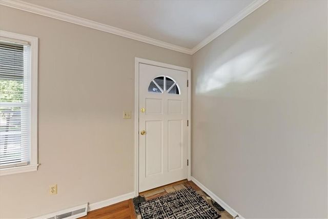 5433 Foster Street, Overland Park, KS 66202