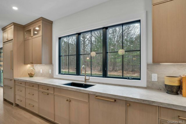 Lot 1 1003 Baldwin Path, Dix Hills, NY 11746