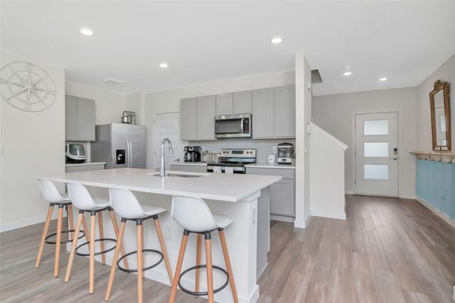 9744 CRESCENT RAY DRIVE, Wesley Chapel, FL 33545