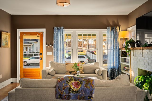 904 S Highland Park Avenue, Chattanooga, TN 37404