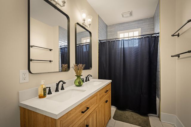 904 S Highland Park Avenue, Chattanooga, TN 37404