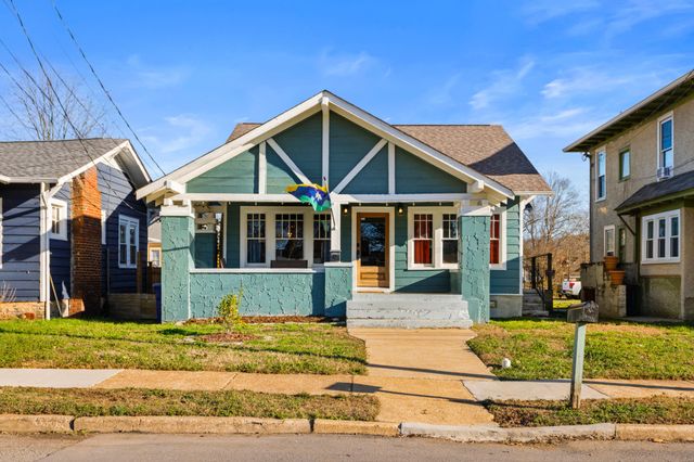 904 S Highland Park Avenue, Chattanooga, TN 37404