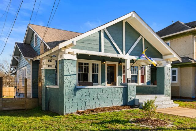 904 S Highland Park Avenue, Chattanooga, TN 37404