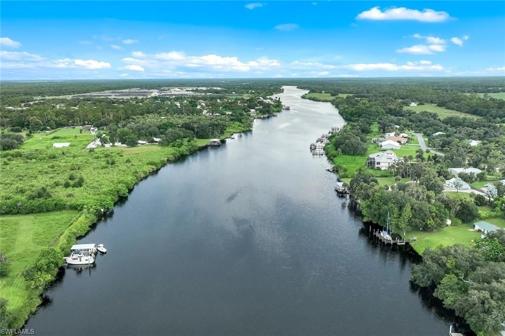 21211 Palm Beach BLVD, ALVA, FL 33920 — exterior