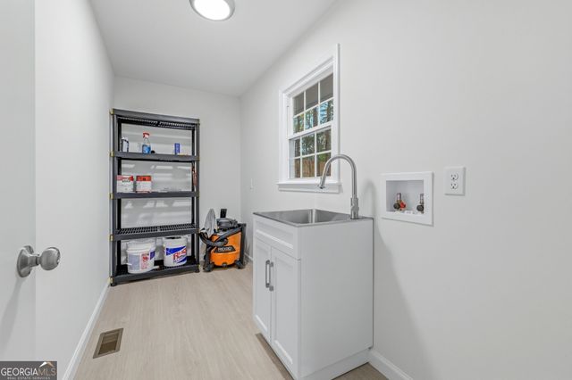 1976 Alton Green Drive NE, Monroe, GA 30656