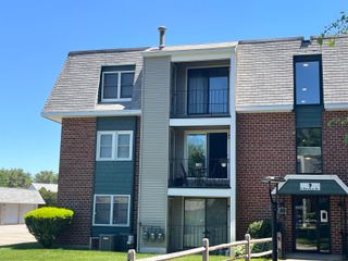 2 Roedean Drive U-A301, Nashua, NH 03063