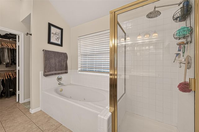 314 Willowood Drive, League City, TX 77573