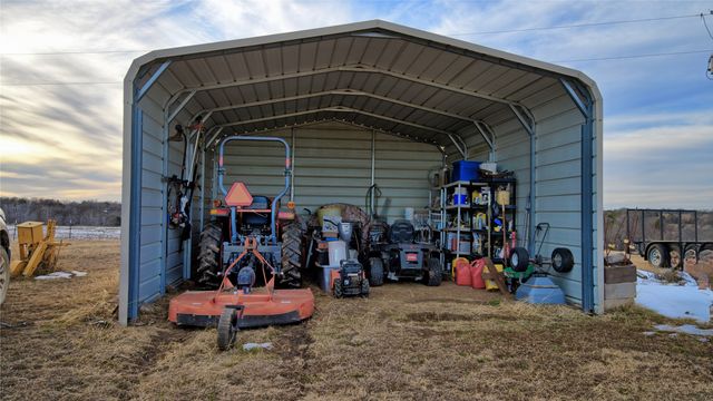 2168 Fruitland Road, Sunset, TX 76270