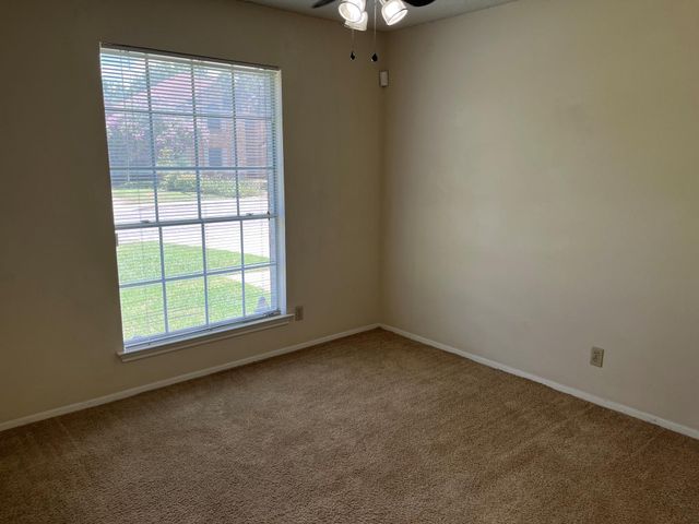 1013 Forest TRL, Cedar Park, TX 78613