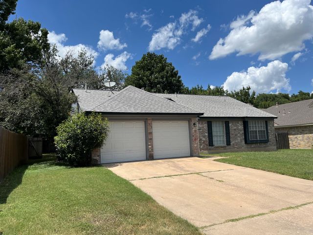 1013 Forest TRL, Cedar Park, TX 78613