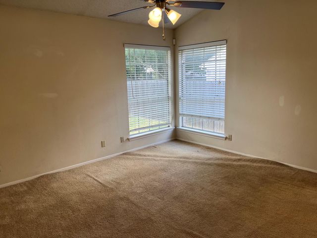 1013 Forest TRL, Cedar Park, TX 78613