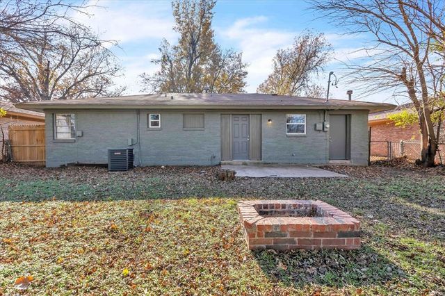 937 Brown Drive, Midwest City, OK 73110