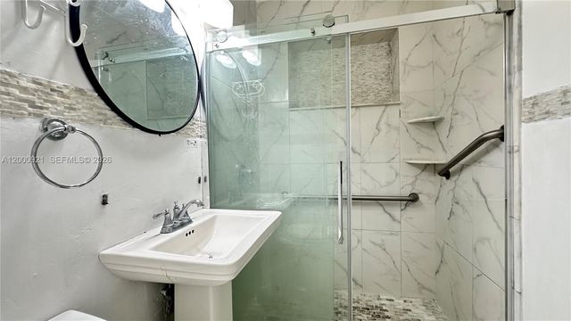 5545 E 6th Ave Front, Hialeah, FL 33013