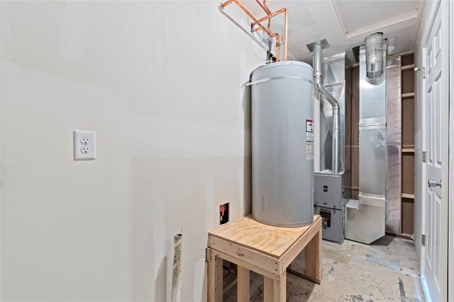 3630 Oakland Road NE, Cedar Rapids, IA 52402