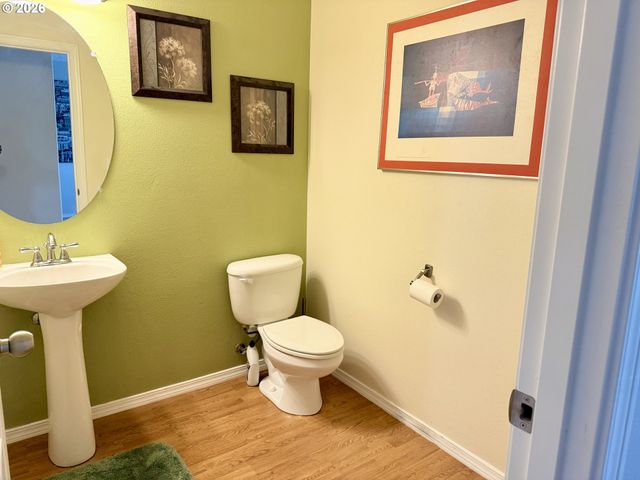 4674 Se TEAKWOOD St, Hillsboro, OR 97123