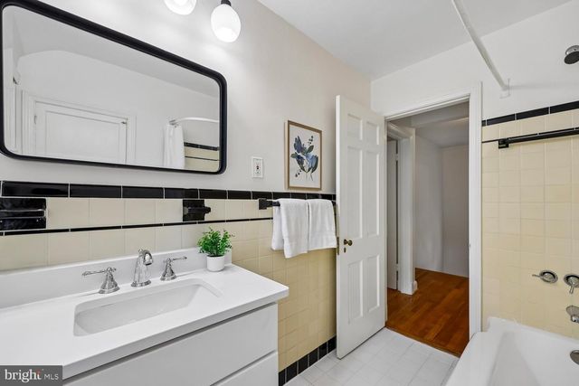 4616 NORBECK RD, Rockville, MD 20853