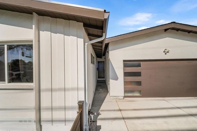 3234 Jarvis Avenue, San Jose, CA 95118