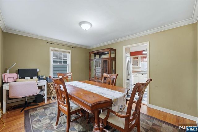 125 Midwood Road, Glen Rock, NJ 07452
