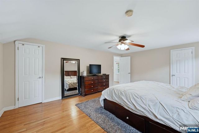 125 Midwood Road, Glen Rock, NJ 07452