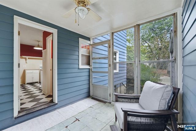125 Midwood Road, Glen Rock, NJ 07452