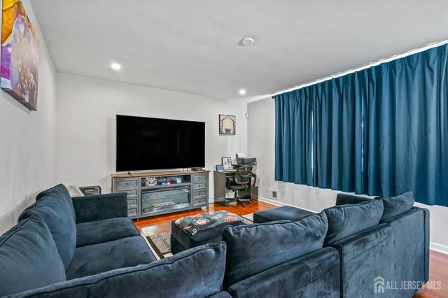 116 7th Street, Port Reading, NJ 07064