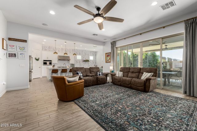 5950 S COLORADO Street, Chandler, AZ 85249