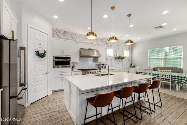 5950 S COLORADO Street, Chandler, AZ 85249