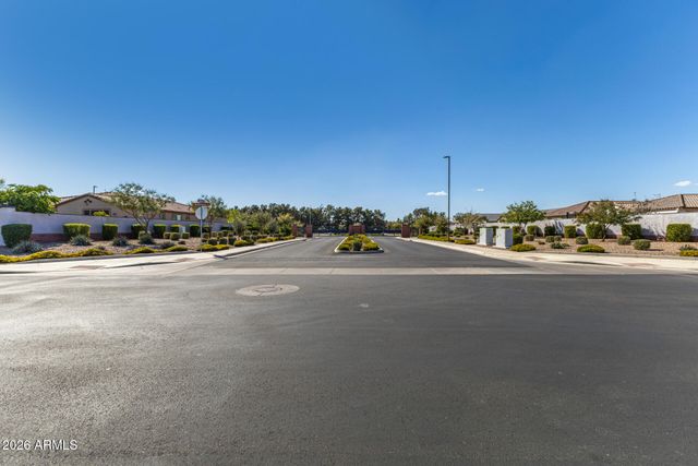 5950 S COLORADO Street, Chandler, AZ 85249