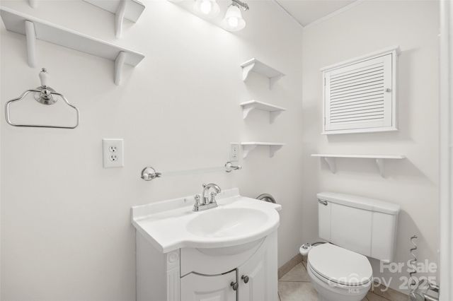 850 Burnley Road, Charlotte, NC 28210