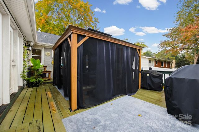 850 Burnley Road, Charlotte, NC 28210