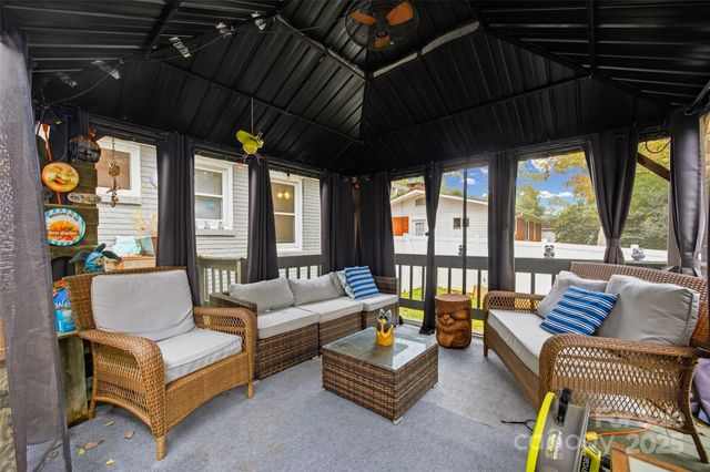 850 Burnley Road, Charlotte, NC 28210