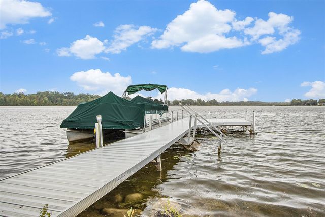 60651 Bert Road, Colon, MI 49040