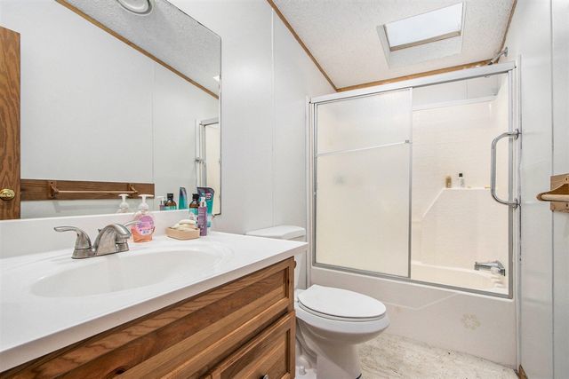 60651 Bert Road, Colon, MI 49040