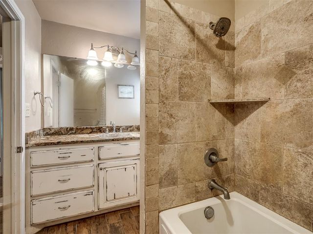 331210 E 1000 Road, Wellston, OK 74881