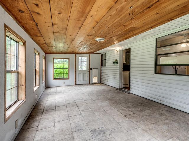 331210 E 1000 Road, Wellston, OK 74881
