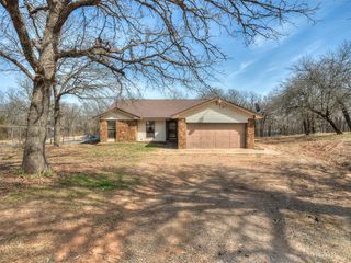 331210 E 1000 Road, Wellston, OK 74881