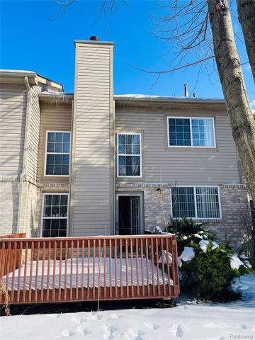 1586 Heron Circle, Canton Charter Township, MI 48187