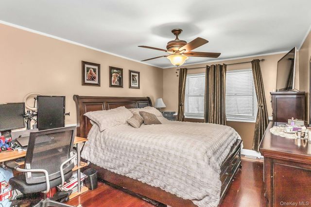 173 N Kings Avenue, Massapequa, NY 11758
