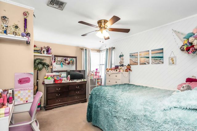173 N Kings Avenue, Massapequa, NY 11758