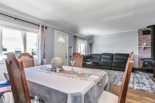 173 N Kings Avenue, Massapequa, NY 11758
