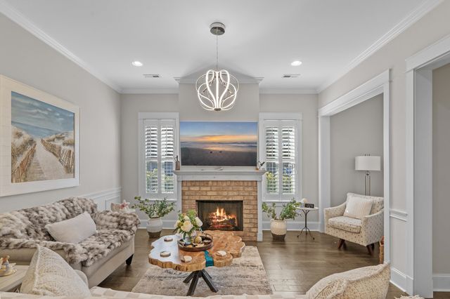 927 Iris St., Myrtle Beach, SC 29577