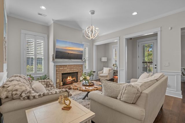 927 Iris St., Myrtle Beach, SC 29577