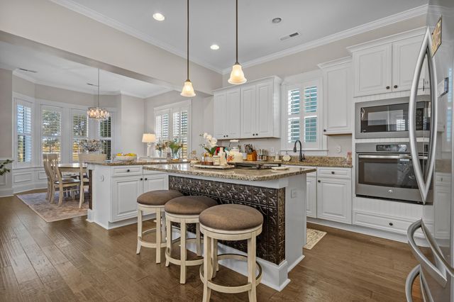 927 Iris St., Myrtle Beach, SC 29577