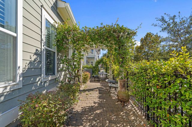 927 Iris St., Myrtle Beach, SC 29577