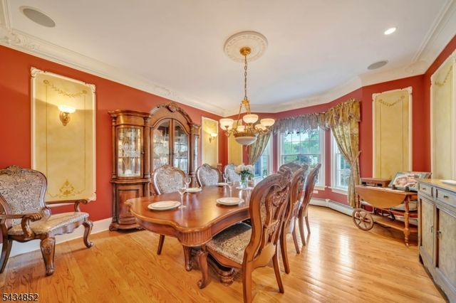 6 Princess Ct, Jefferson Twp., NJ 07438