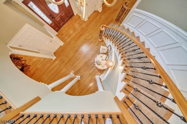 6 Princess Ct, Jefferson Twp., NJ 07438