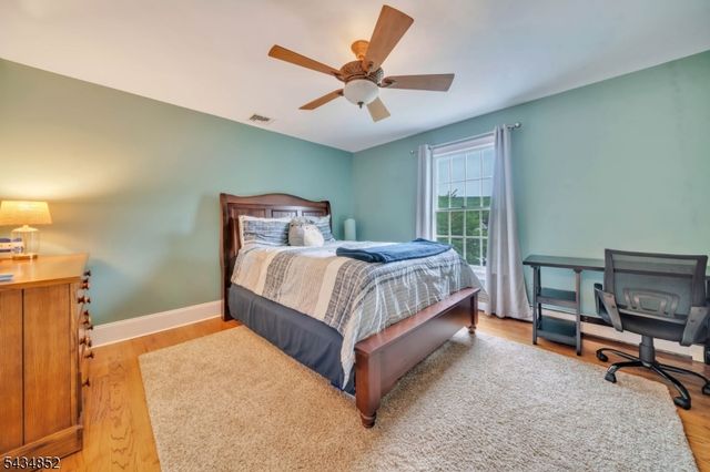 6 Princess Ct, Jefferson Twp., NJ 07438